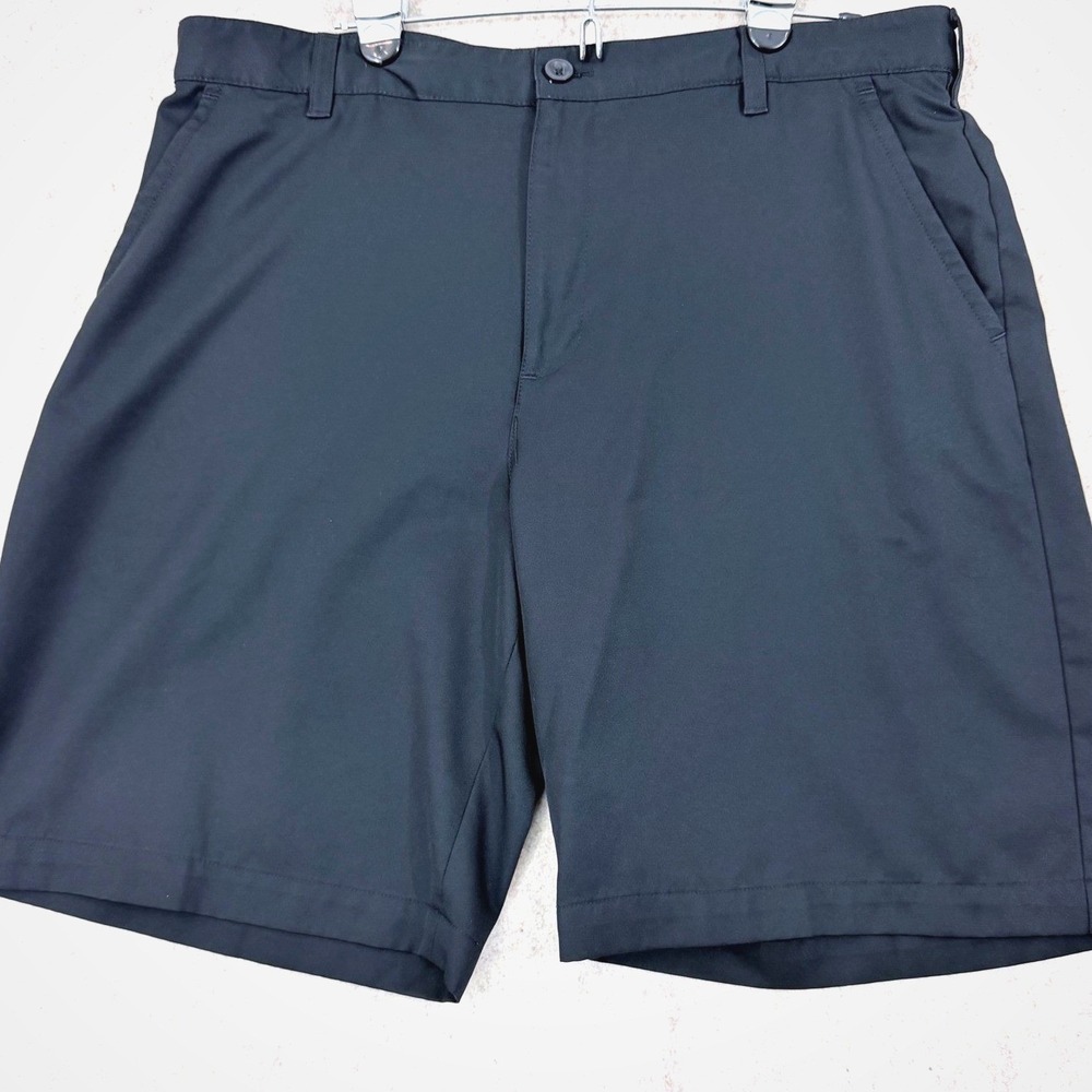 IZOD‎ Golf Shorts Mens 38 Black Performance Flat Front Activewear Minimalist